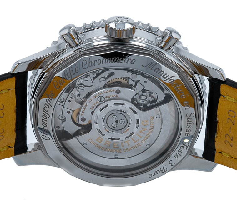 Breitling Navitimer B01 Chronograph 43 AB0121 Image 4